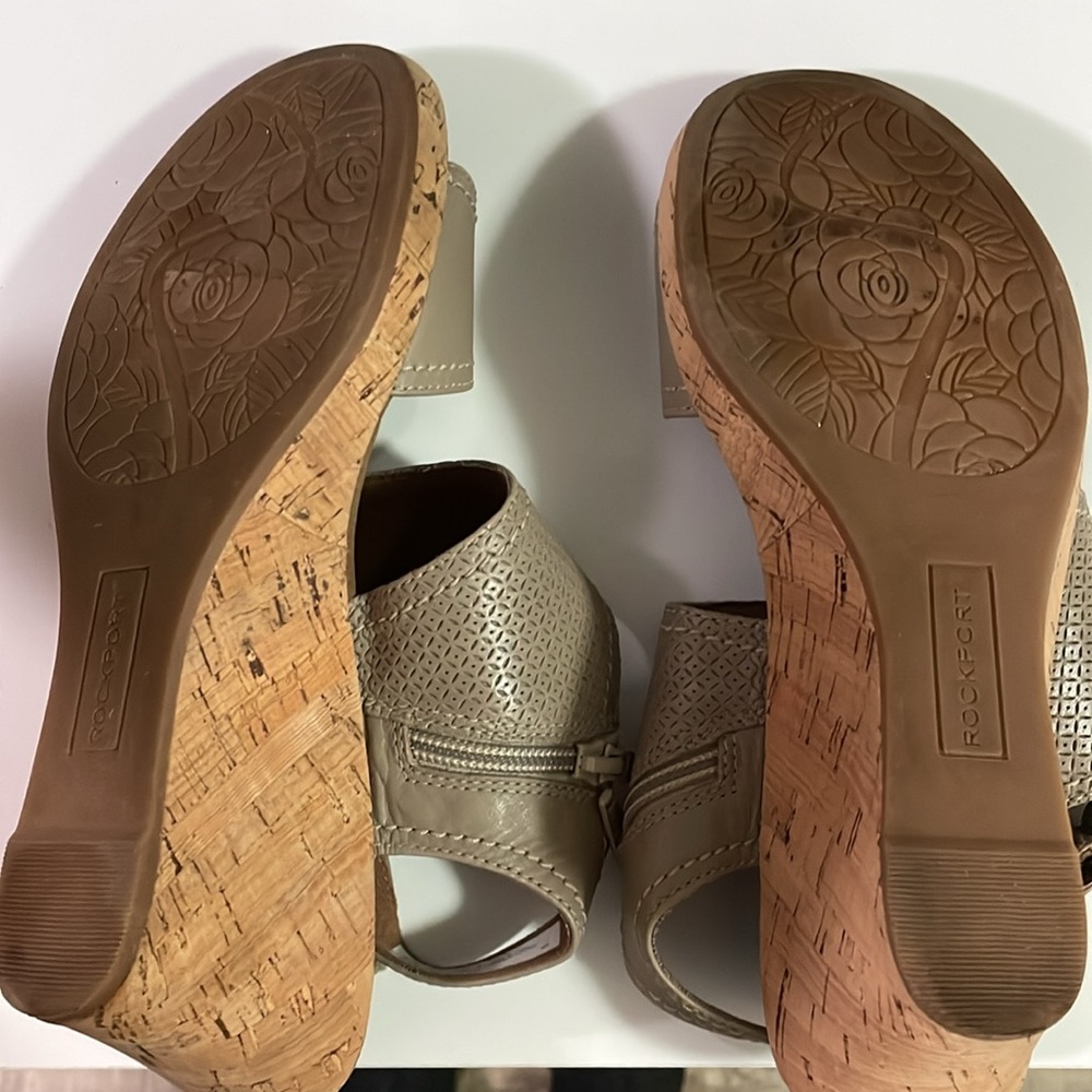 Rockport Beige Wedge Sandals women's size 8.5 - Picture 6 of 8